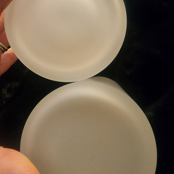 Frosted Glass 16oz Jars with Wooden Lids, NWT - Picture 3 of 3